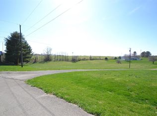 8 Caryl Acres Dr, Ripley, OH 45167