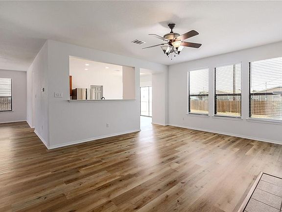 5th image of 13316 Gilwell Dr