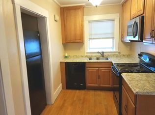 10 Essex Ave, Swampscott, MA 01907