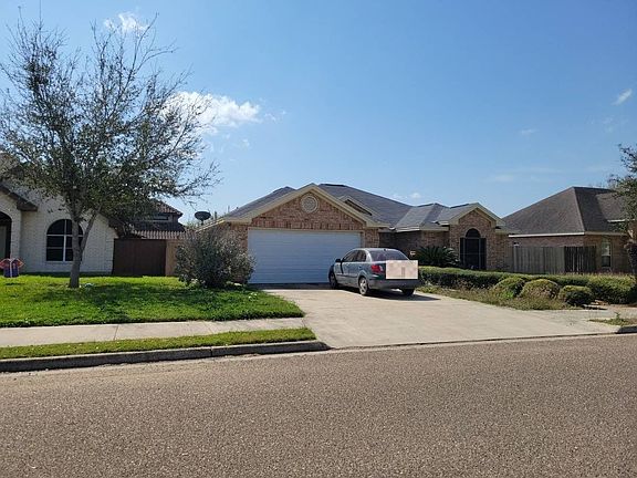 2nd image of 2108 Ascot Dr