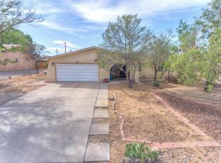 1425 32nd Cir SE, Rio Rancho, NM 87124