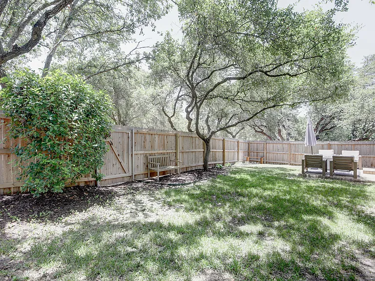 4117 Gazley Ln — Photo 38