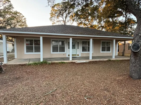 5587 Mobile Ave, Orange Beach, AL 36561