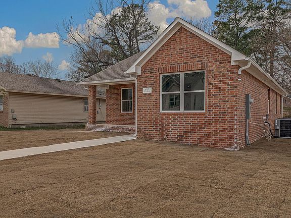 2nd image of 620 N 4th St