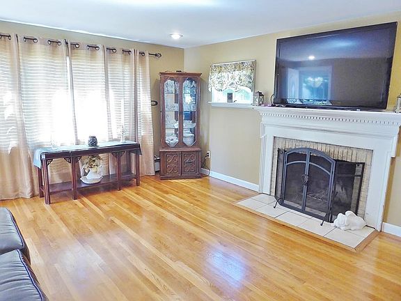 4th image of 25 Kosciusko St