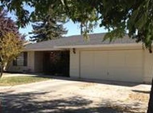 1246 Brookdale Dr, Merced, CA 95340
