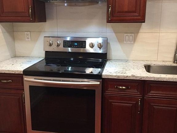 3rd image of 49 Showers Dr APT N263