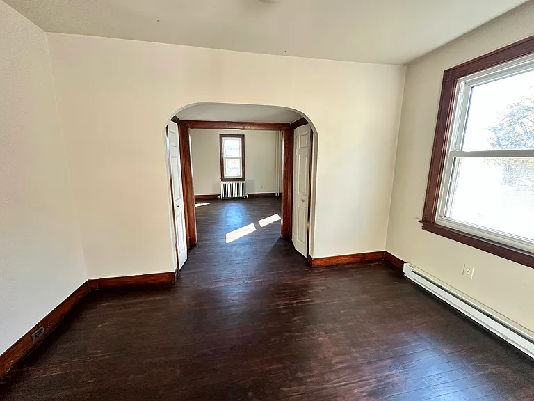 2210 E Grand Ave #2 — Photo 6
