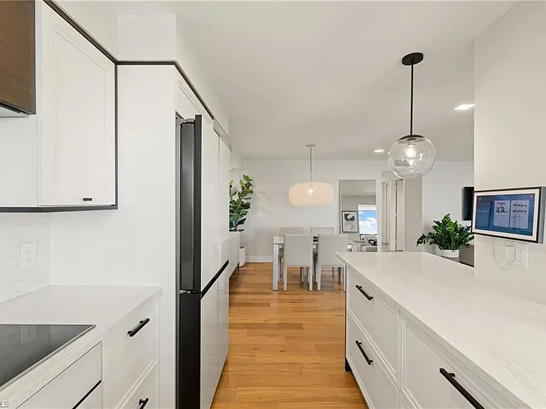 3500 Gulf Shore Blvd N #406 — Photo 10