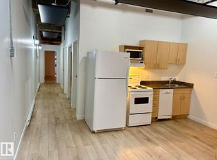 Cambridge Lofts, Edmonton, AB T5J 1R9
