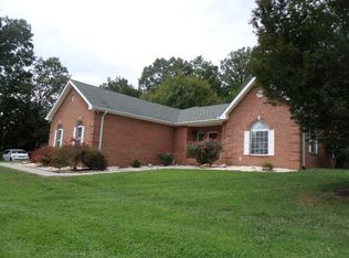 5239 Cardwell Chapel Rd, Lenoir City, TN 37771