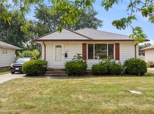 5484 E 141st St, Maple Heights, OH 44137