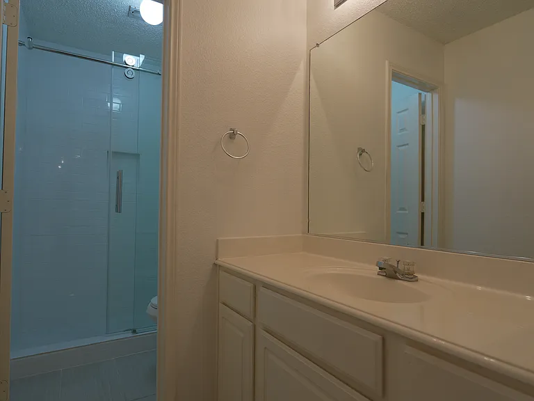 2032 Fox Glen Dr — Photo 23