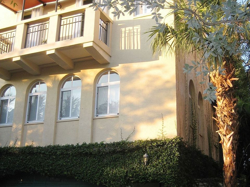Exerior Front