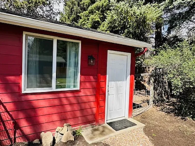 2410 NE Shepard Rd — Photo 11