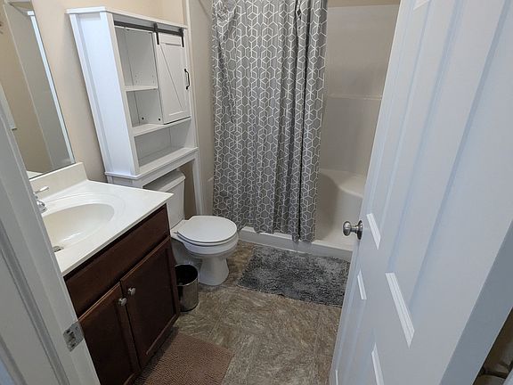 4th image of 20 Brookscrest Way