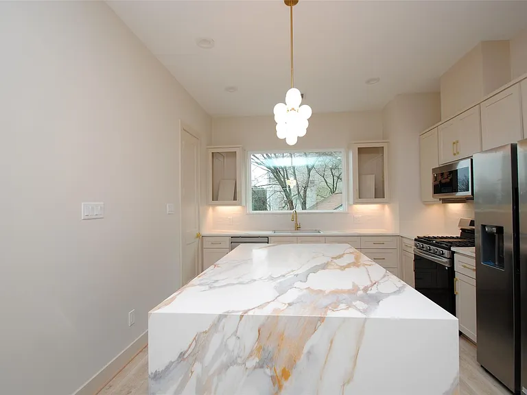 6312 Illinois St #C — Photo 8