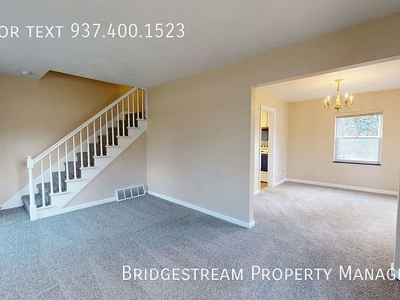2nd image of 412 W Dorothy Ln