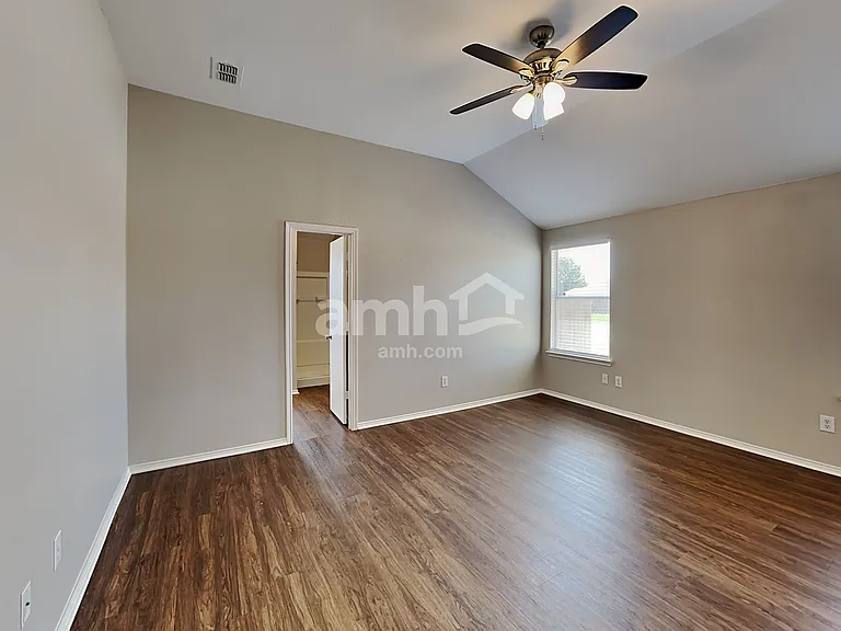 3700 Allison Dr — Photo 8