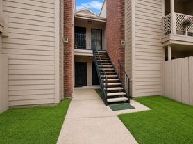 12500 Sandpiper Dr