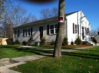 384 Robinson Ave, Attleboro, MA 02703