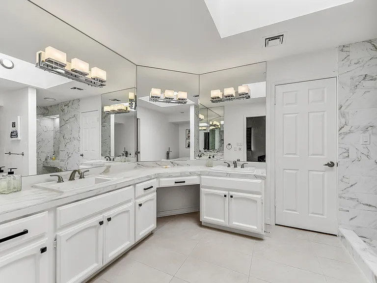 8844 E San Rafael Dr #2 — Photo 12