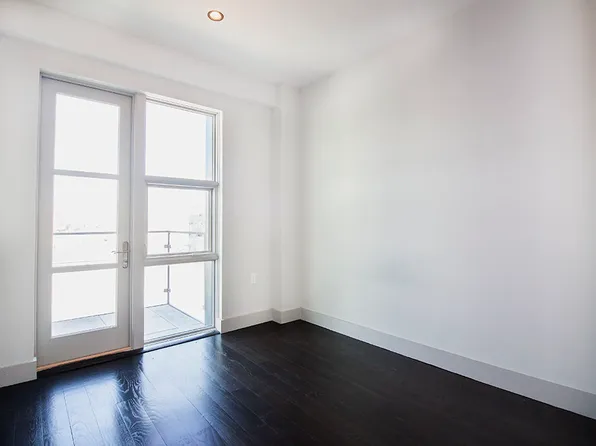 56 Box Street image 1 of 16