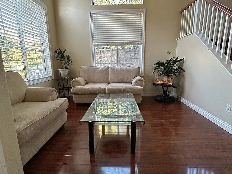 12772 Arbor Ct — Photo 2