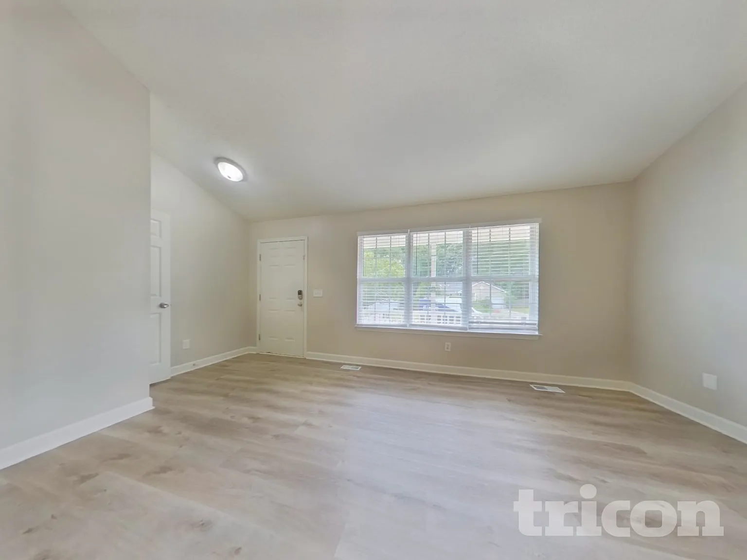 144 Firebridge Drive Chapin SC — Photo 2