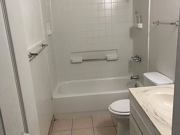 2nd image of 9413 Squire Ln