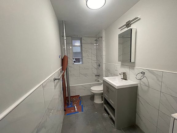 2nd image of 15 Gifford Ave #26E