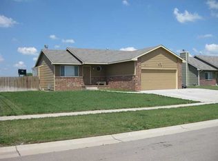 11123 W Hollywood St, Wichita, KS 67215