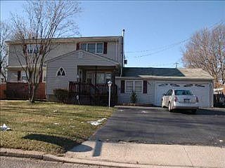 1st image of 187 Eastwood Blvd