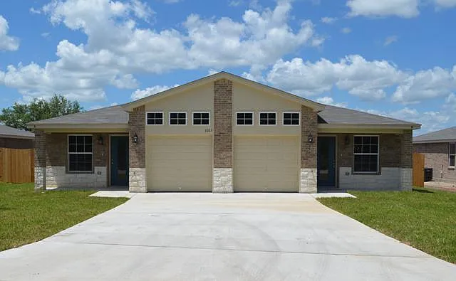 1603 Pontotoc Trce #A