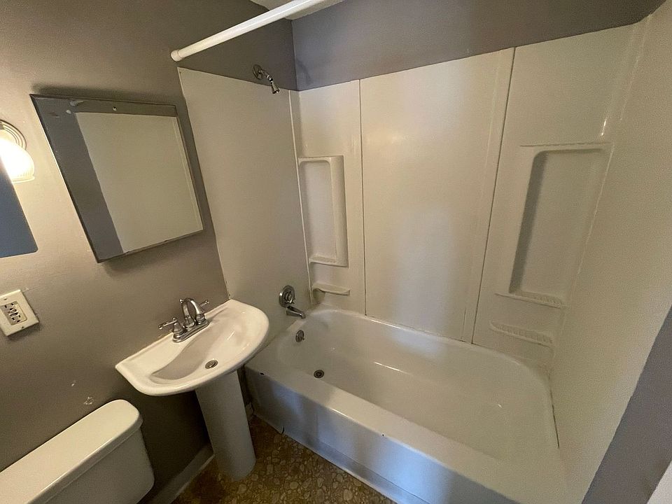 188190 Ashworth Avenue Apartment Rentals Hampton, NH Zillow