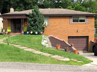1157 Vivjon Dr, Homestead, PA