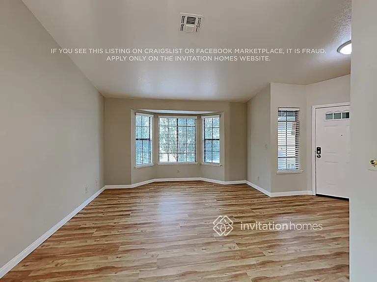 8821 Somershire Way — Photo 3