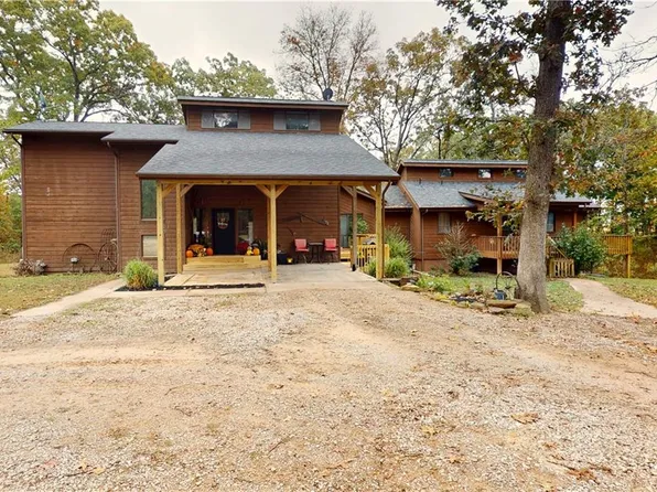 23529 E Overland Rd, Nevada, MO 64772