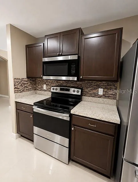 3 bed, 2.0 bath, 1540 sqft, $2,500 — Photo 4