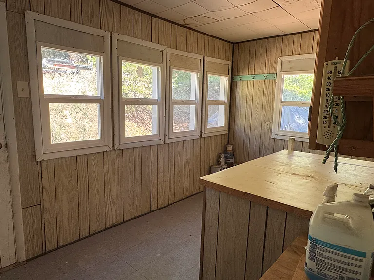 2209 Panther Creek Rd — Photo 8