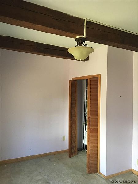 4th image of 833 N HUDSON Avenue