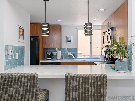4th image of 1270 Cleveland Ave #333