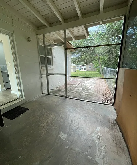 854 Chippendale St — Photo 18