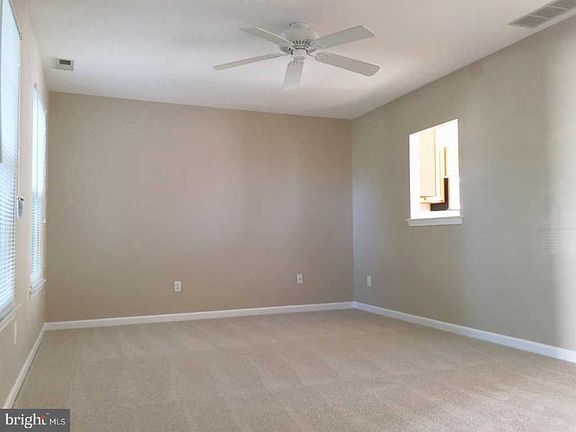4th image of 174 Birch Hollow Dr