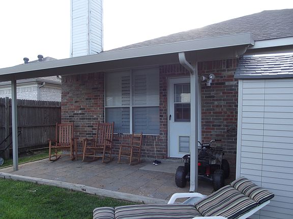 3rd image of 8704 Muir Dr