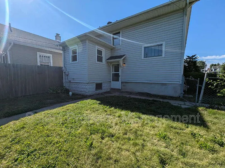 430 W State Blvd — Photo 27