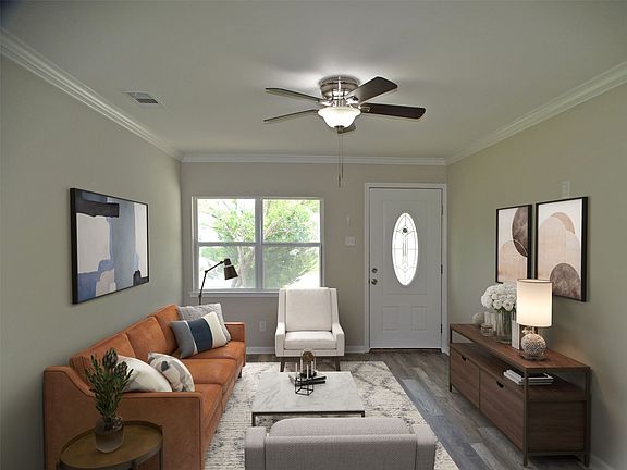 4th image of 202 E Cober Dr