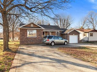 117 N Maple Lane, Ash Grove, MO 65604