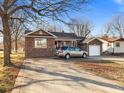 117 N Maple Lane, Ash Grove, MO, 65604
