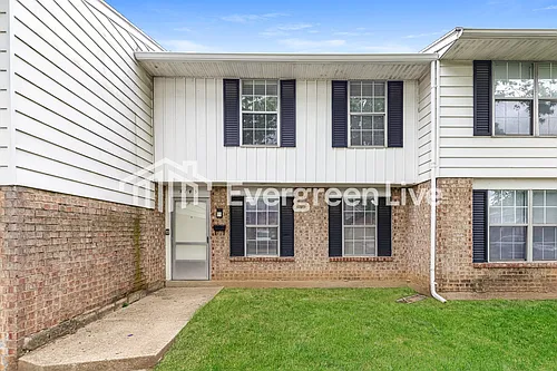 8143 Mount Aetna St Photo 1